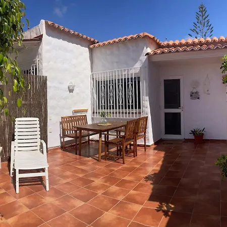 Apartment Casa M&m, Relax, Big Terrace, Swimming Pool